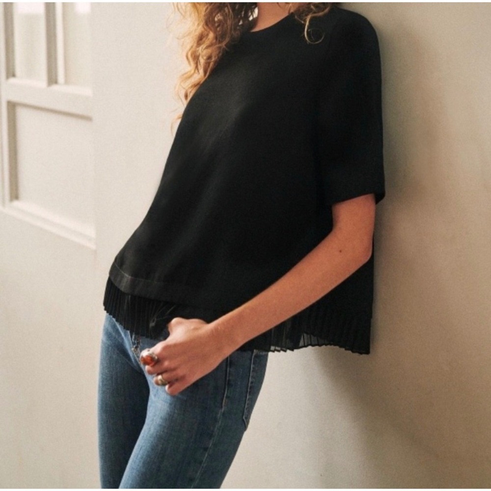 Sezane Pernille Blouse Black Short Sleeve Pleated Hem Button Back Top Size 38